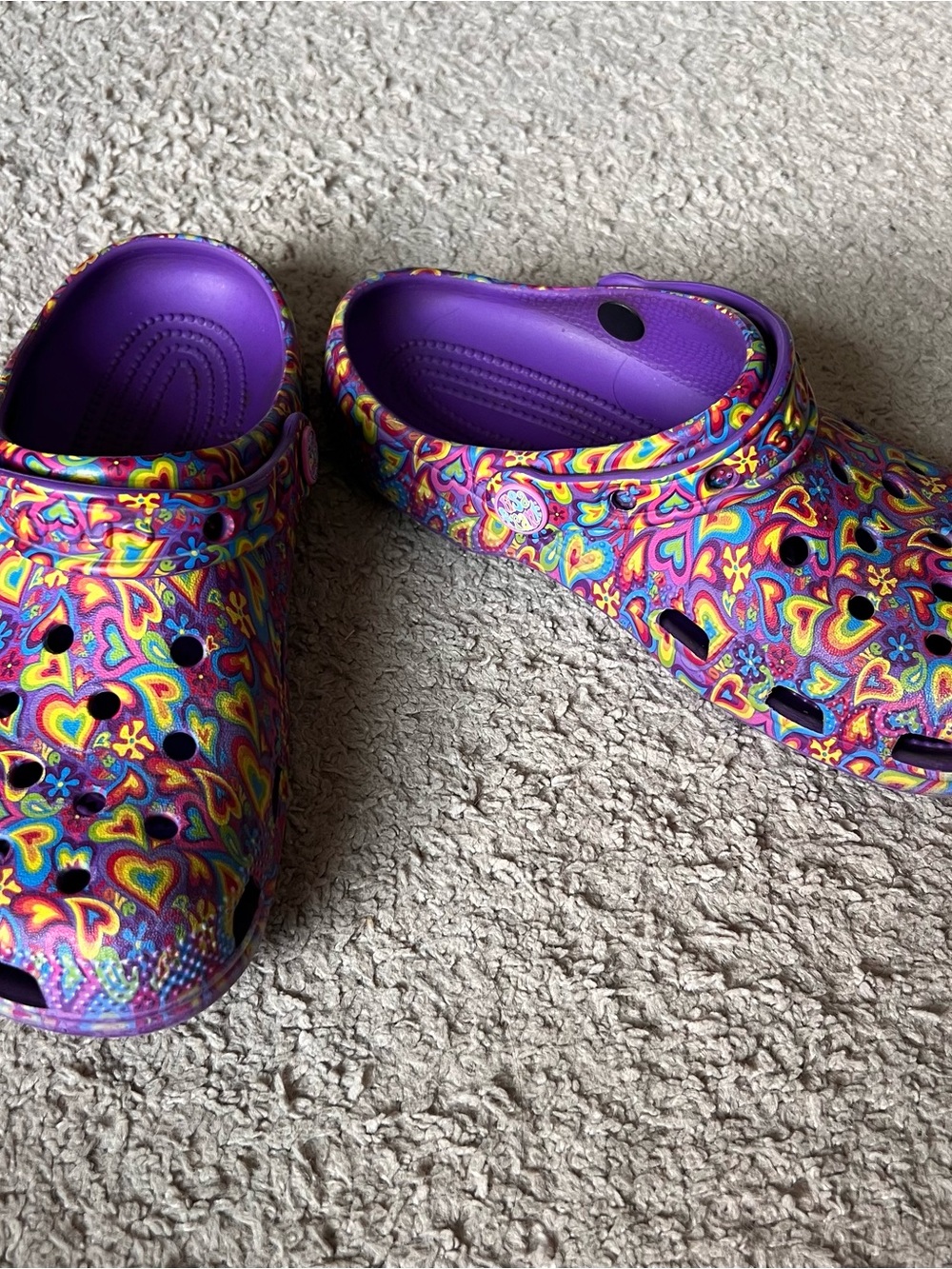 Crocs Lisa Frank Limited Edition Purple Heart-Print Clog Size 6W 4M